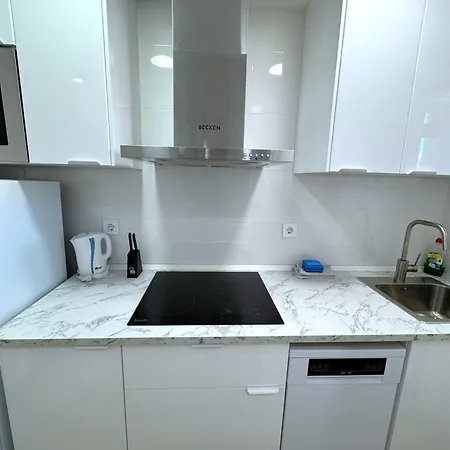 Donna Ii Apartment *